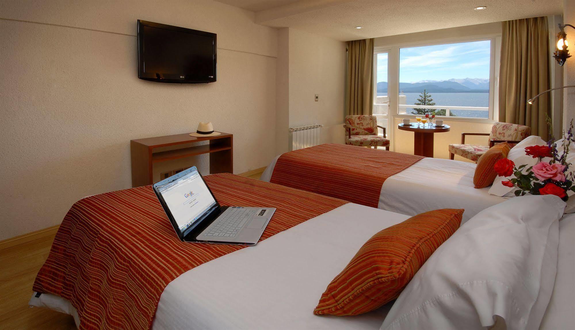 Hotel Tirol San Carlos de Bariloche Bagian luar foto